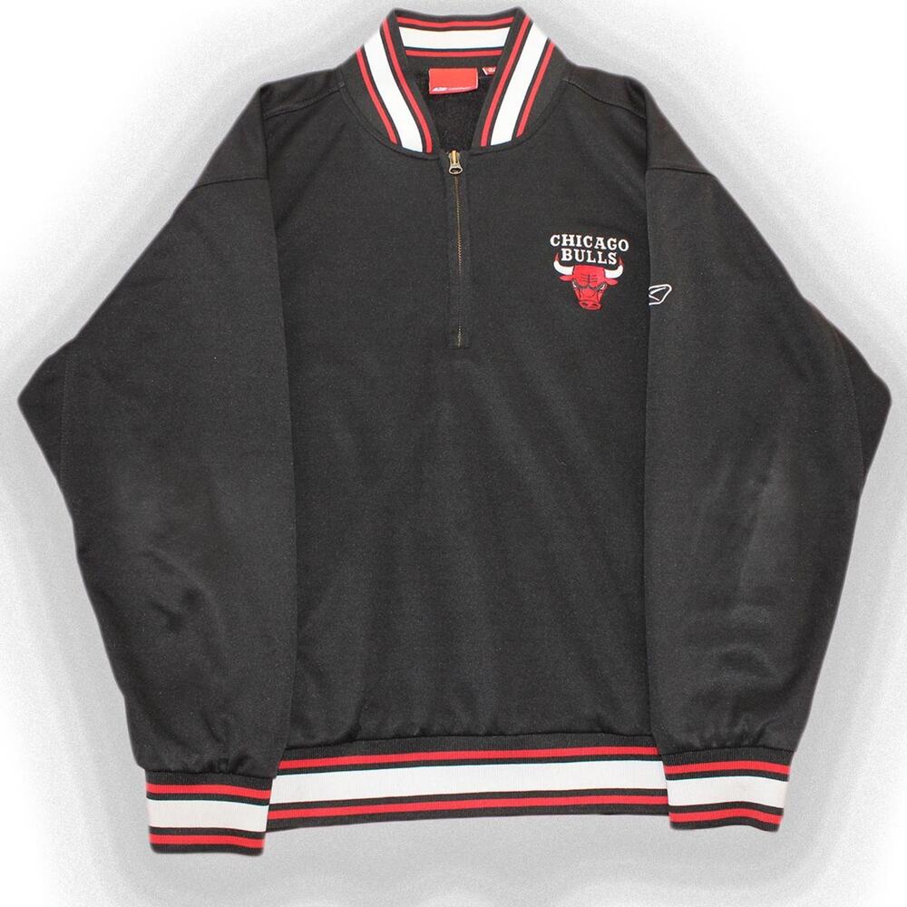 Vintage 90's Black Reebok‎ Chicago Bulls NBA Varsity Zip-Up Jacket